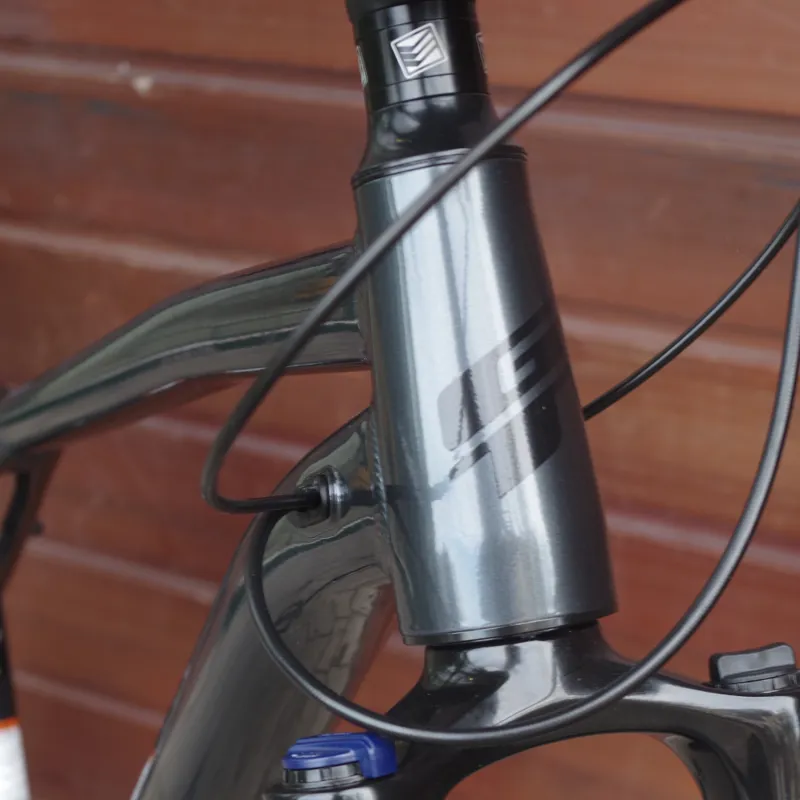 GT Avalanche Sport Mountain Bike in Gunmetal-2